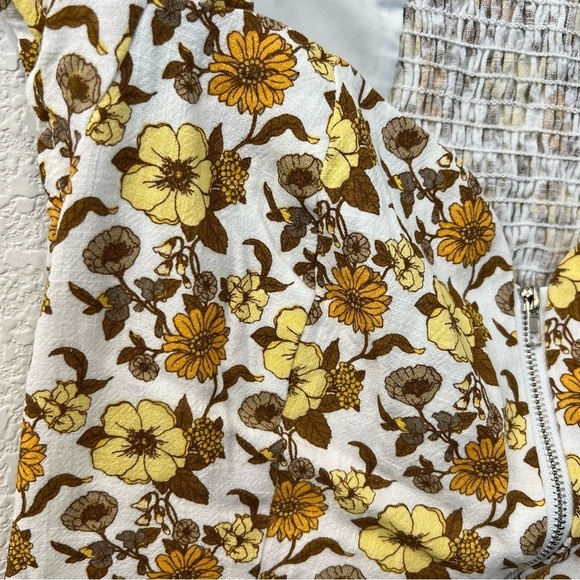 Forever 21 Yellow White Retro Floral Linen Blend Zip Crop Top- Size Large - Picture 15 of 16